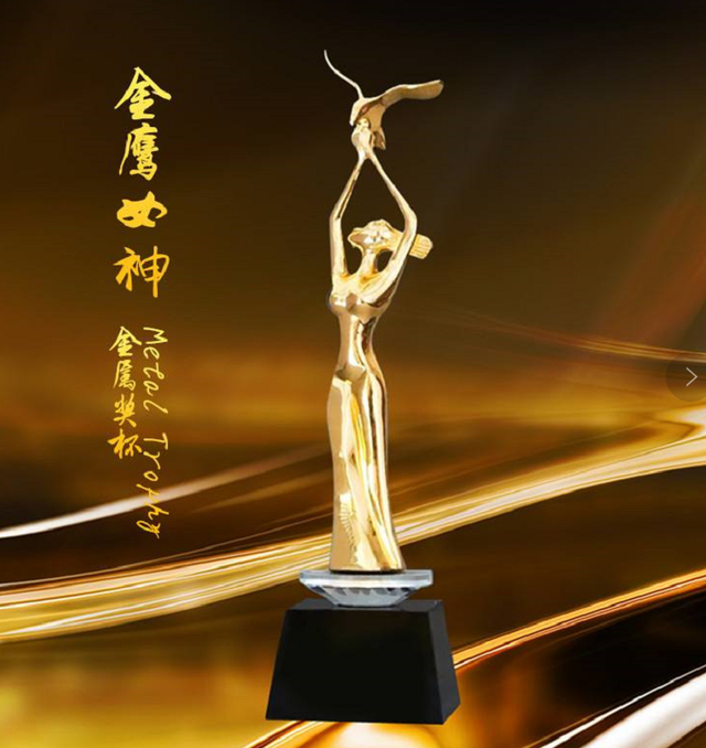 谭松韵经纪人发声，谭松韵欧豪现在关系（谭松韵经纪人为点赞diss宋茜微博道歉）