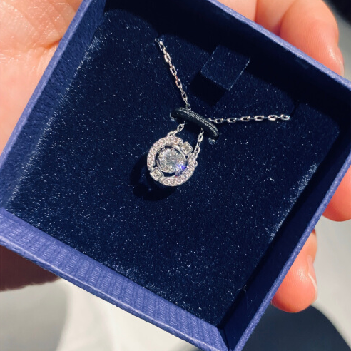 施华洛世奇项链，施华洛世奇项链什么档次（施华洛世奇项链为你表达爱）