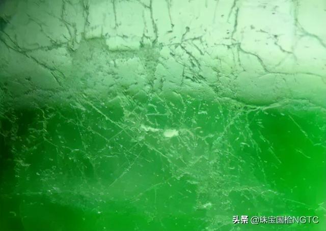 什么是天然翡翠，天然翡翠（解密，实验室鉴定——翡翠）