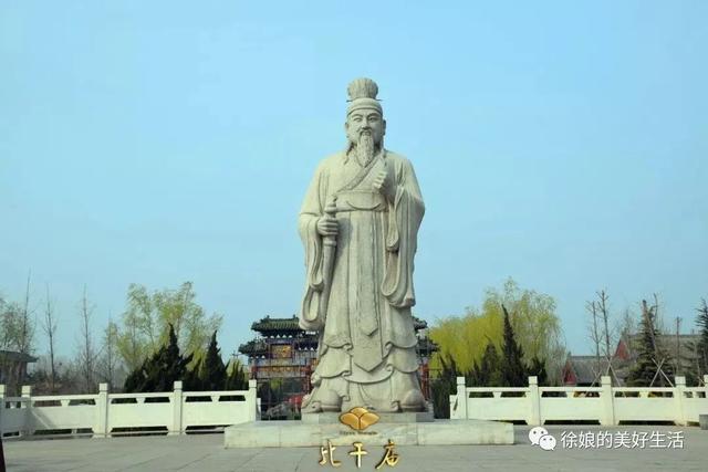 求河南新乡凤凰山的一些资料，新乡市凤泉区凤凰山（河南商都旅游攻略<五 新乡>）