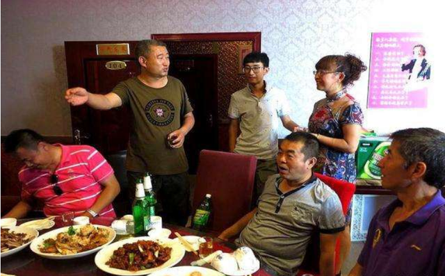 过年敬酒的祝福语，过年敬酒的祝福语大全（学学2020年最走心祝酒词）