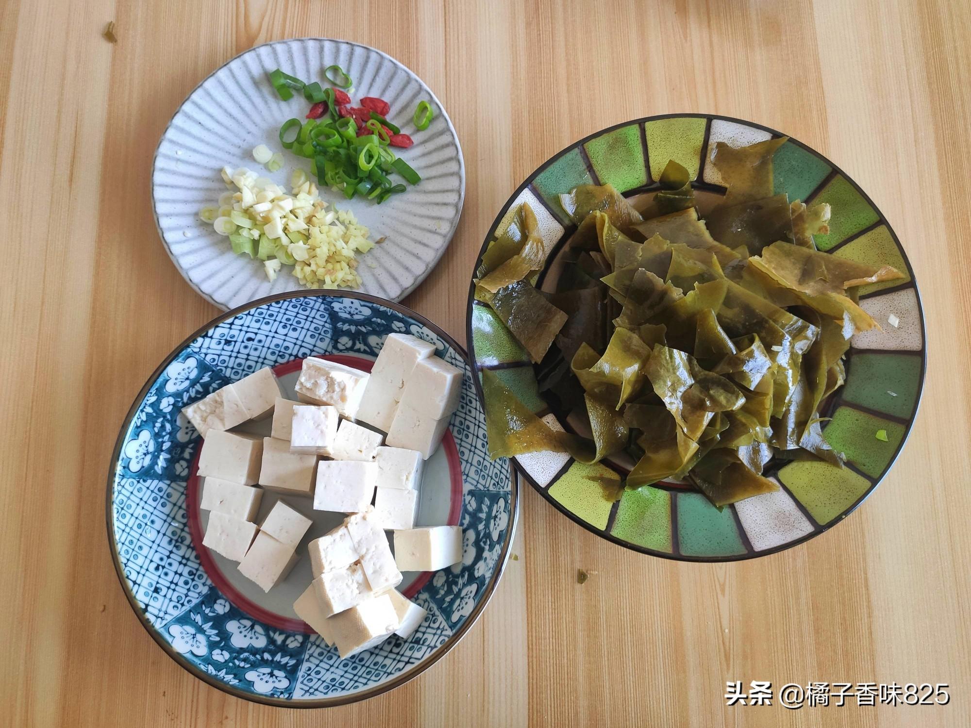 海带豆腐家常做法，10分钟就能做一大锅