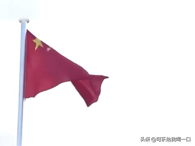 北京每天都要升国旗吗，北京升国旗是每天都有吗几点开始（天安门每天升起的国旗都是崭新的）