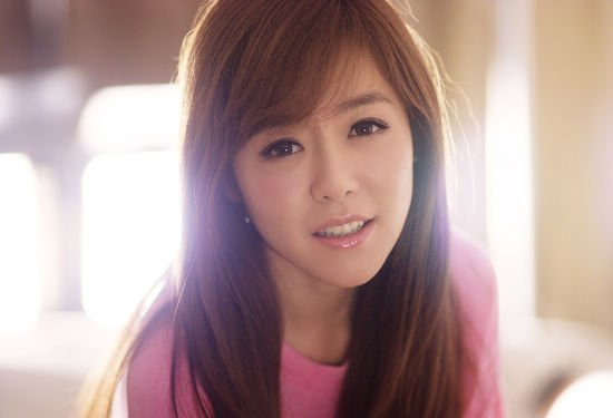 2011超级女声冠军，超级女声2016冠军（超女快男10位冠军现状）