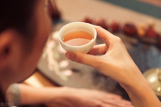 中国十大茶叶排行榜 分别是哪些品牌，中国十大茶叶排行榜（中国十大茶叶应该如何排名）