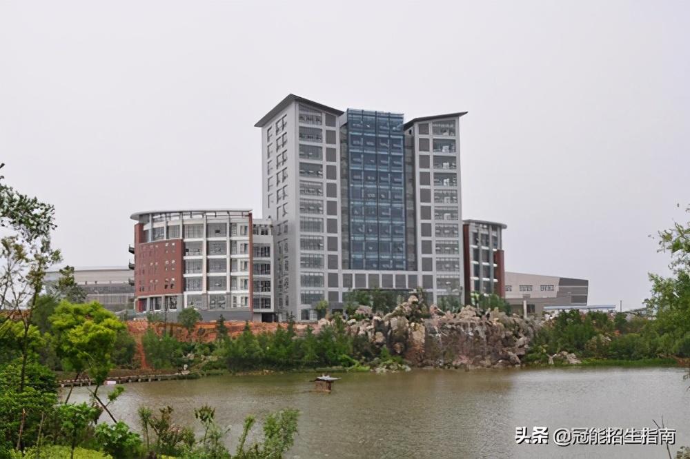 四川电脑学校（成都计算机学校中专）