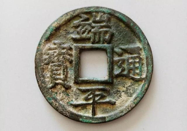 南宋皇帝列表，唯一一个没有昏君的朝代（图解两宋十八帝：南宋篇）