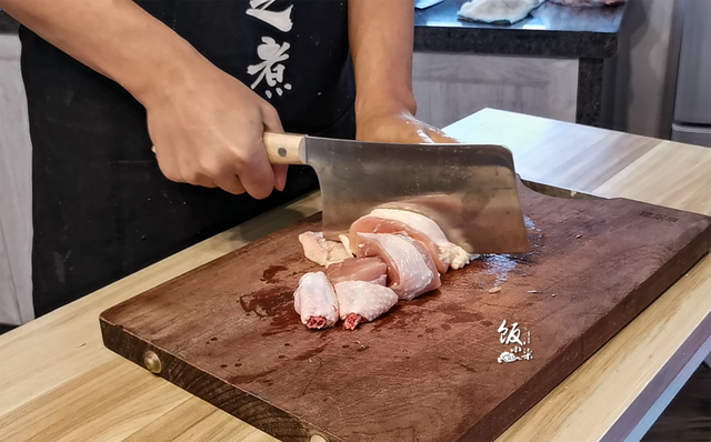 榴莲壳有什么用，榴莲壳有什么作用和用途（爱吃榴莲的快收藏了）