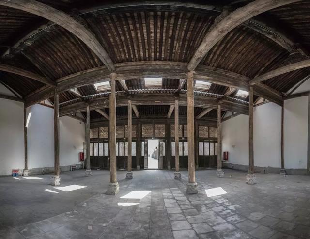 同盟古镇在哪，同盟古镇在哪个村（同盟古镇即将开业）