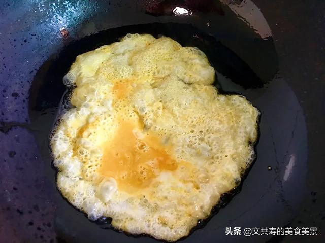 天鹅蛋怎么吃，仙人球天鹅蛋怎么吃（威海美食——用天鹅蛋包的水饺）