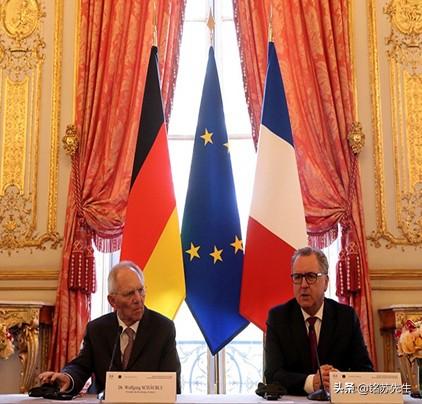 ，法国外交部长舒曼针对法、德即将开展的合作说，今后在法、德之问发，,法国外交部长舒曼针对法、德即将开展的合作说,今后在法、德之问发（法德两国在历史上是一对冤家）