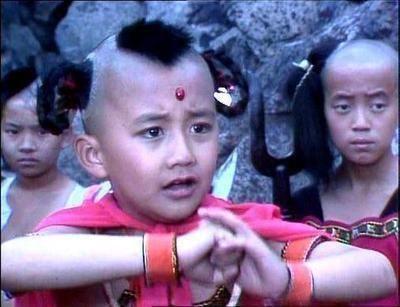 三清宫大门上的对联是什么，三清殿对联横批（圣婴大王红孩儿：有苦说不出）