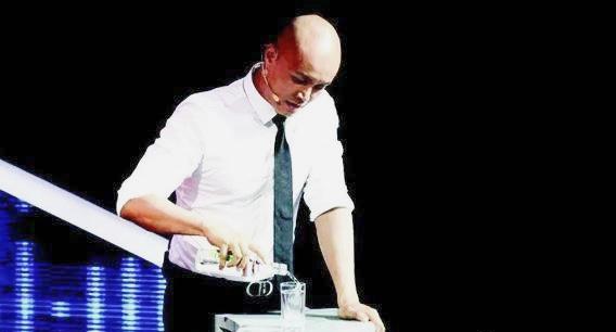 乐嘉现在到底去哪了，乐嘉去哪里了（45岁乐嘉首辟谣得绝症）