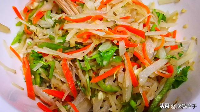 洋姜片的腌制方法，腌制洋姜的做法及配方（秋天洋姜正当季）