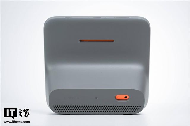 天猫精灵智能音响，天猫精灵智能音箱怎么用（机身变轻薄的带屏智能音箱）