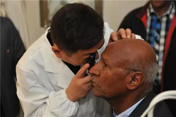 中国有哪些光明会成员，光明会中国成员名单（中国这10名“光明使者”）