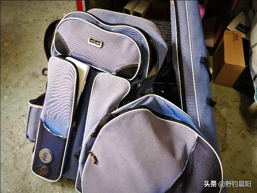 轻便实用钓鱼套装，新手入门必备，轻松携带畅享垂钓乐趣