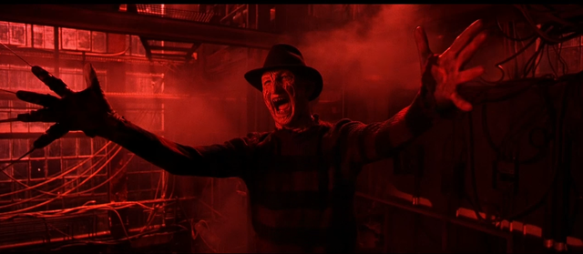 猛鬼爱情故事剧情，猛鬼爱情故事剧情解释之旅行（《弗莱迪大战杰森》：鬼王互殴）