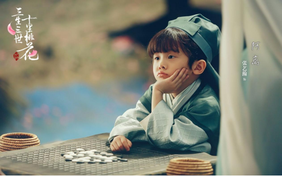 小琉璃是谁演的，琉璃小时候是谁演的（周冬雨驾驭不了“仙界美人”就算了）