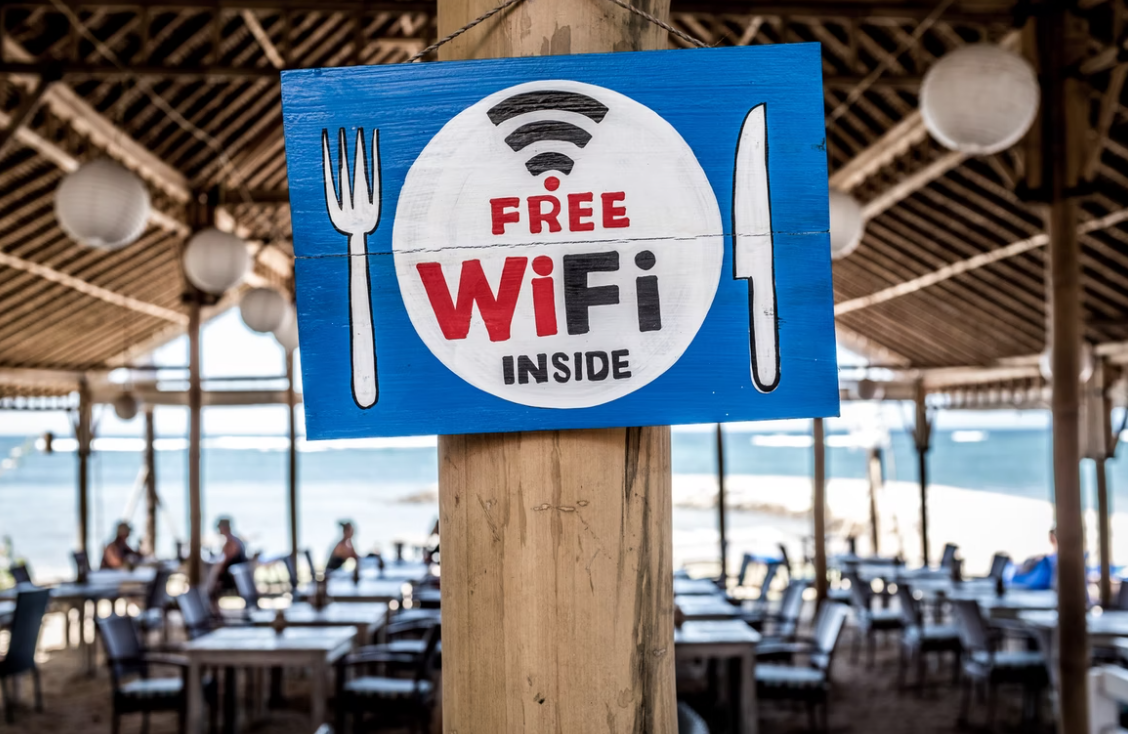 蹭网神器什么牌子的效果好（Wifi万能钥匙来了）