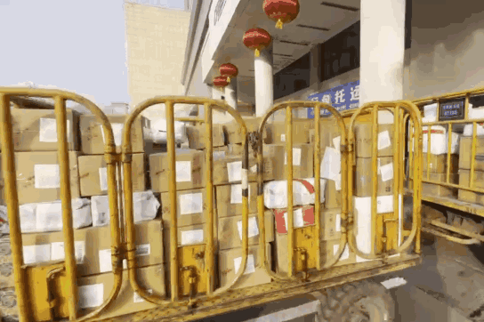 高铁怎么办理托运，高铁托运怎么办理流程（高铁上的快递）