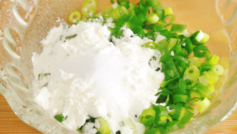 圖片[3]-【蔥花餅】做法步驟圖 咸香味美 放涼了也不硬-起舞食譜網(wǎng)