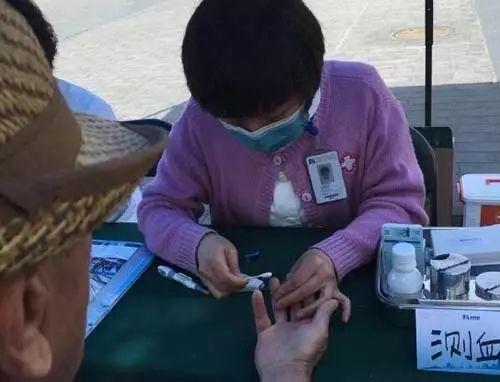 石斛粉的功效与作用，石斛粉功效与作用（降压三宝、降脂三宝、降糖三宝）