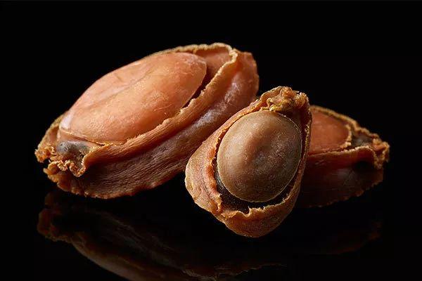 溏心鲍鱼做法，溏心鲍鱼做法窍门（干鲍的昂贵的价格是贵在哪里）