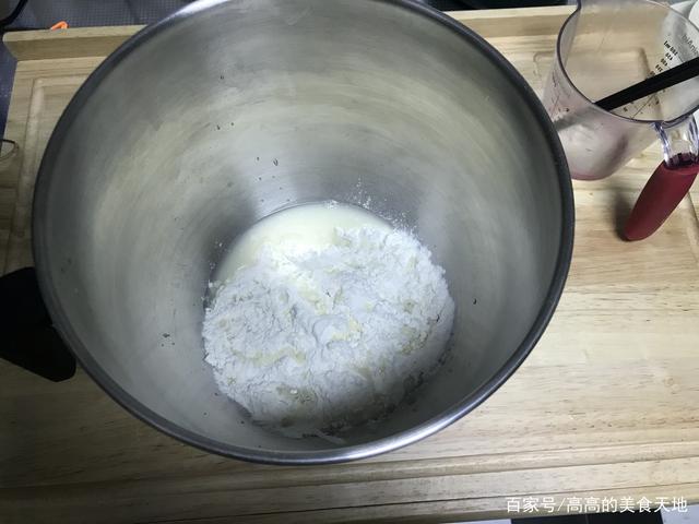 碱水面怎么做好吃，让人吃着上瘾的地道碱水面