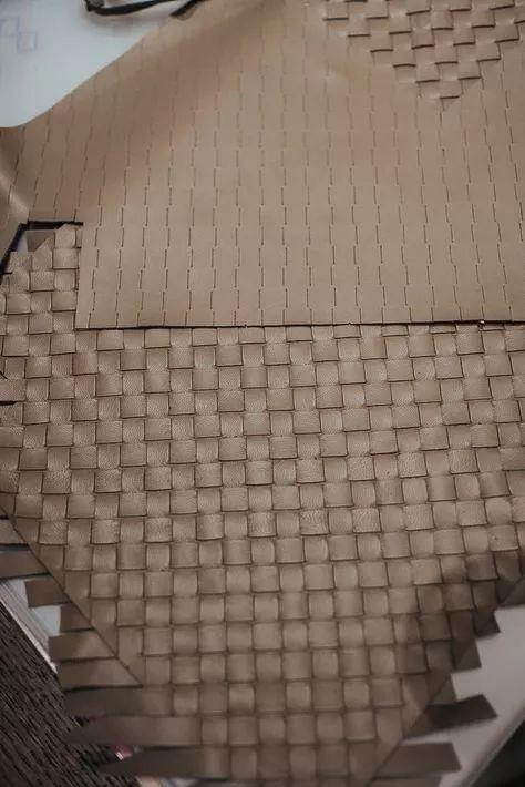 yoke当网名是什么意思，Yoke(束缚)微信昵称（2019年时尚圈上演了一出“老友记”来看看谁回归了）