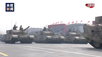 大阅兵几年一次，中国阅兵仪式多久一次（回顾17次阅兵最燃瞬间）