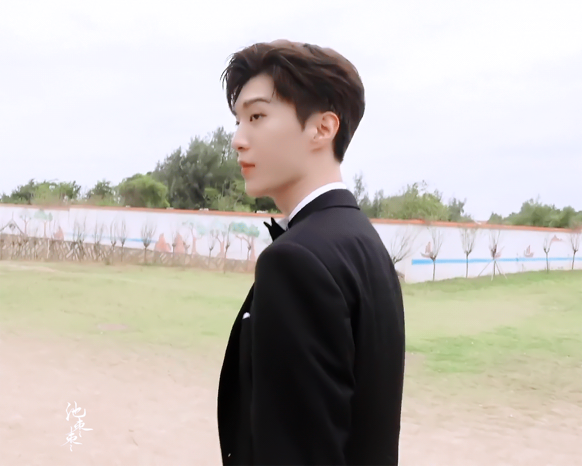 来安利一波超帅的范丞丞图片 范丞丞我超级喜欢你的啊，范丞丞的图片帅气（性格nice的宝藏男孩范丞丞来惹）