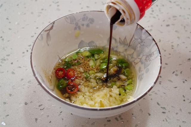 贡菜是什么菜做的，贡菜到底是什么菜（碰上这菜我从不放过）