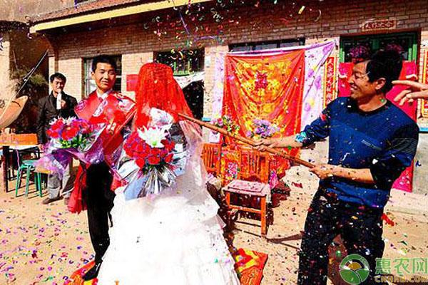 2020年为什么是寡妇年，今年是寡妇年还是明年是寡妇年（农村为什么说“寡妇年”不适合结婚）