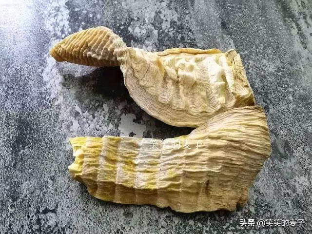 干竹笋怎样泡发好，干竹笋怎样泡发好吃又脆（简单两步就搞定）