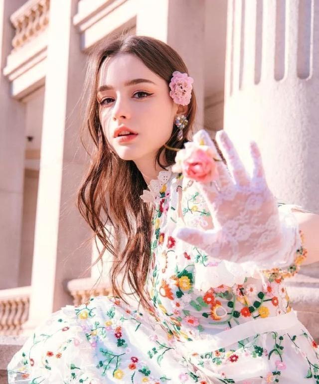 dasha taran 达莎 · 塔兰俄罗斯的神仙颜值美女！，微信头像，dasha taran 达莎 · 塔兰俄罗斯的神仙颜值美女！（俄罗斯模特称性感太容易）