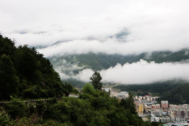 折多山海拔高度是多少米，康定机场海拔多少米（你将翻越的318第一关——折多山是什么样子）