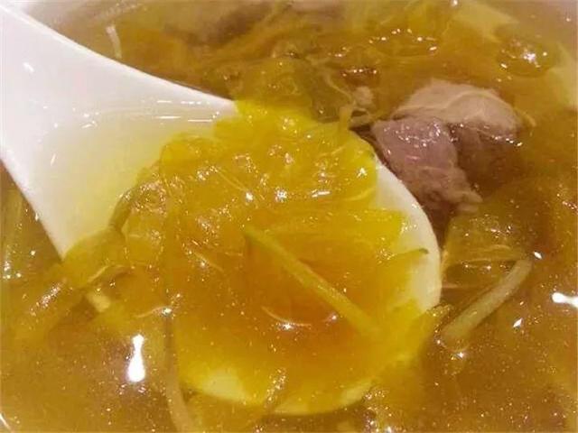 不锈钢盆可以放烤箱吗，烤箱里可以放不锈钢盆吗（10种花最养人）