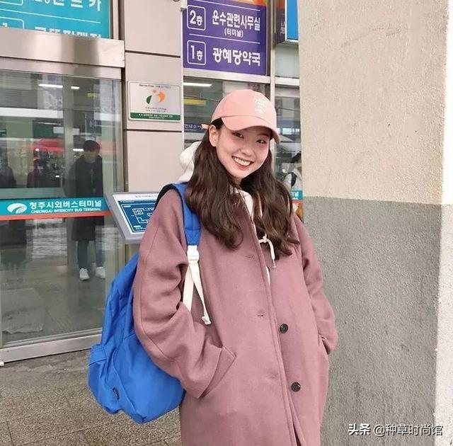 请问卫衣绒英文怎么讲，绒衣用英语怎么说（卫衣内搭的N种方法）