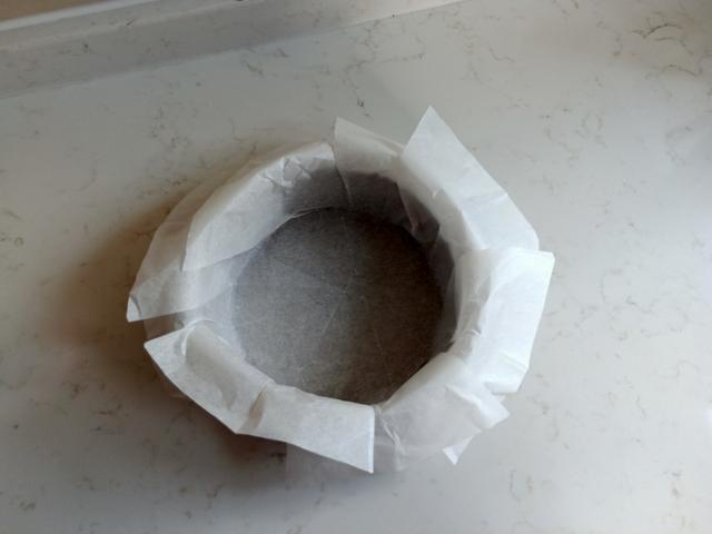 巴斯克芝士蛋糕，巴斯克芝士蛋糕的做法（火遍全网的巴斯克蛋糕）