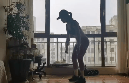 在家练习弹跳方法，如何在家训练弹跳（抗疫情宅在家，适量运动不可少）