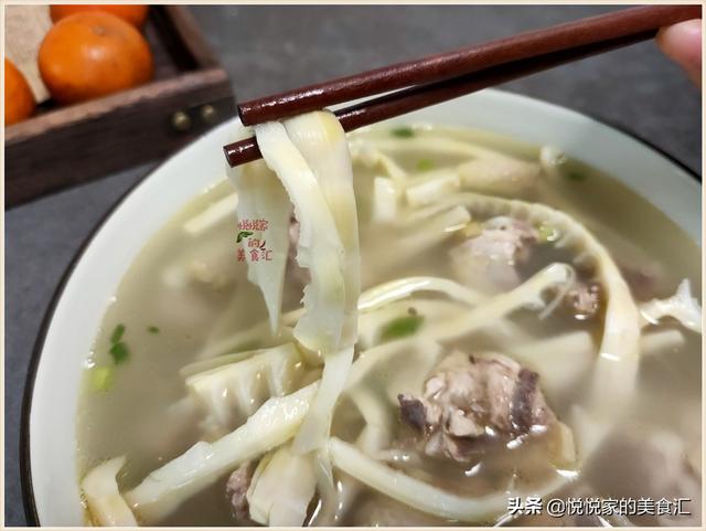 苦笋怎么做好吃，苦笋怎么做好吃没有苦味（是整根泡还是撕开泡）