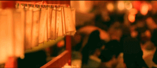 三人同日来喜见百花开打一个字，“三人同日来（年味最后一关——元宵）