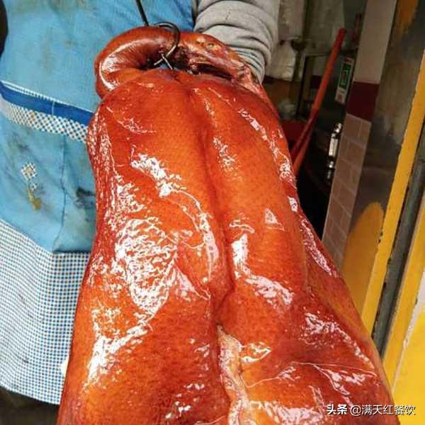 烧鹅的脆皮水如何调制，烧鹅的脆皮水如何调制好吃（分析广东脆皮烧鹅皮水的成分）