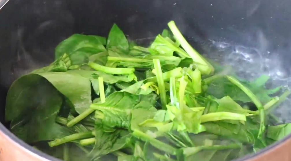圖片[3]-【涼拌菠菜】做法步驟圖 3分鐘學會 上桌開胃又下飯-起舞食譜網