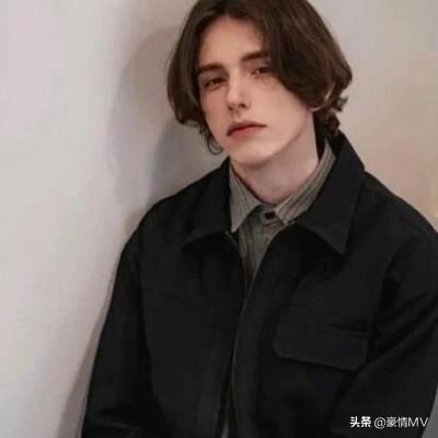 超帅头像 冷酷 帅气，超帅头像冷酷帅气 ins男生头像意境超酷成熟欧美范微信（2021欧美男生炫酷的头像）