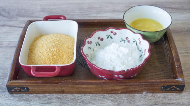 汉堡胚子做法和配方，新手也能轻松出手套膜