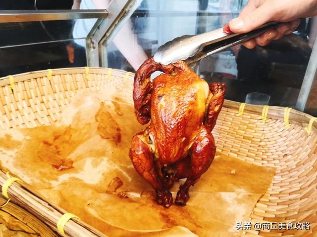 商丘特产可以送人的，商丘特产可以送人的食品（商丘特色美食刘胖三炕鹅,老板一天只卖200只）