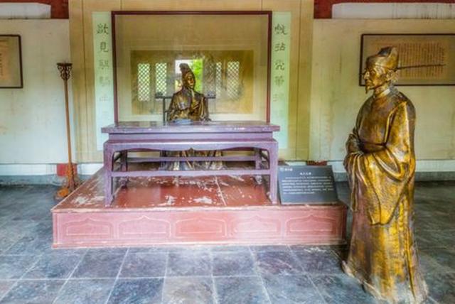 黄裳（黄裳散文），宋朝有三个做官做得不小的“黄裳”（黄裳的故事）