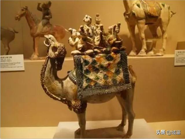 唐三彩是哪三彩，唐三彩主要哪三彩（唐三彩：千年釉彩下的丝路文明）